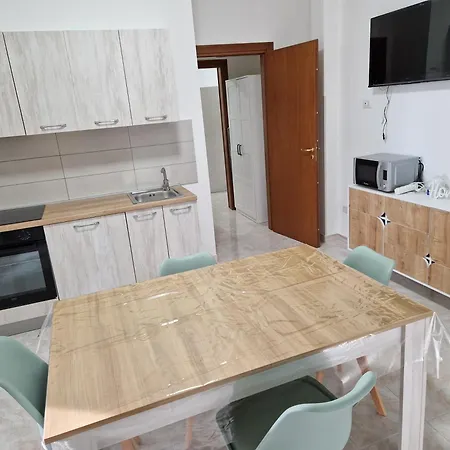 Pugliabeachapartments Апартаменты *